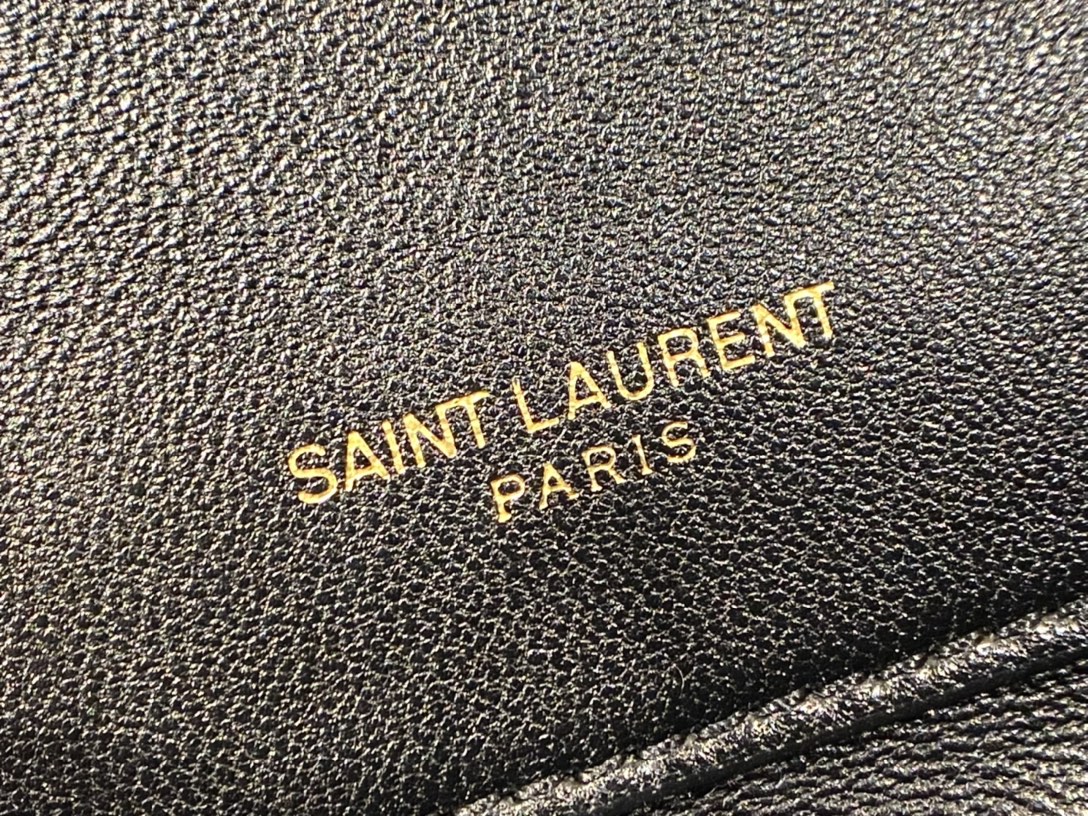 SAINT LAURENT【𝗚𝗔𝗕𝗬】  #668863