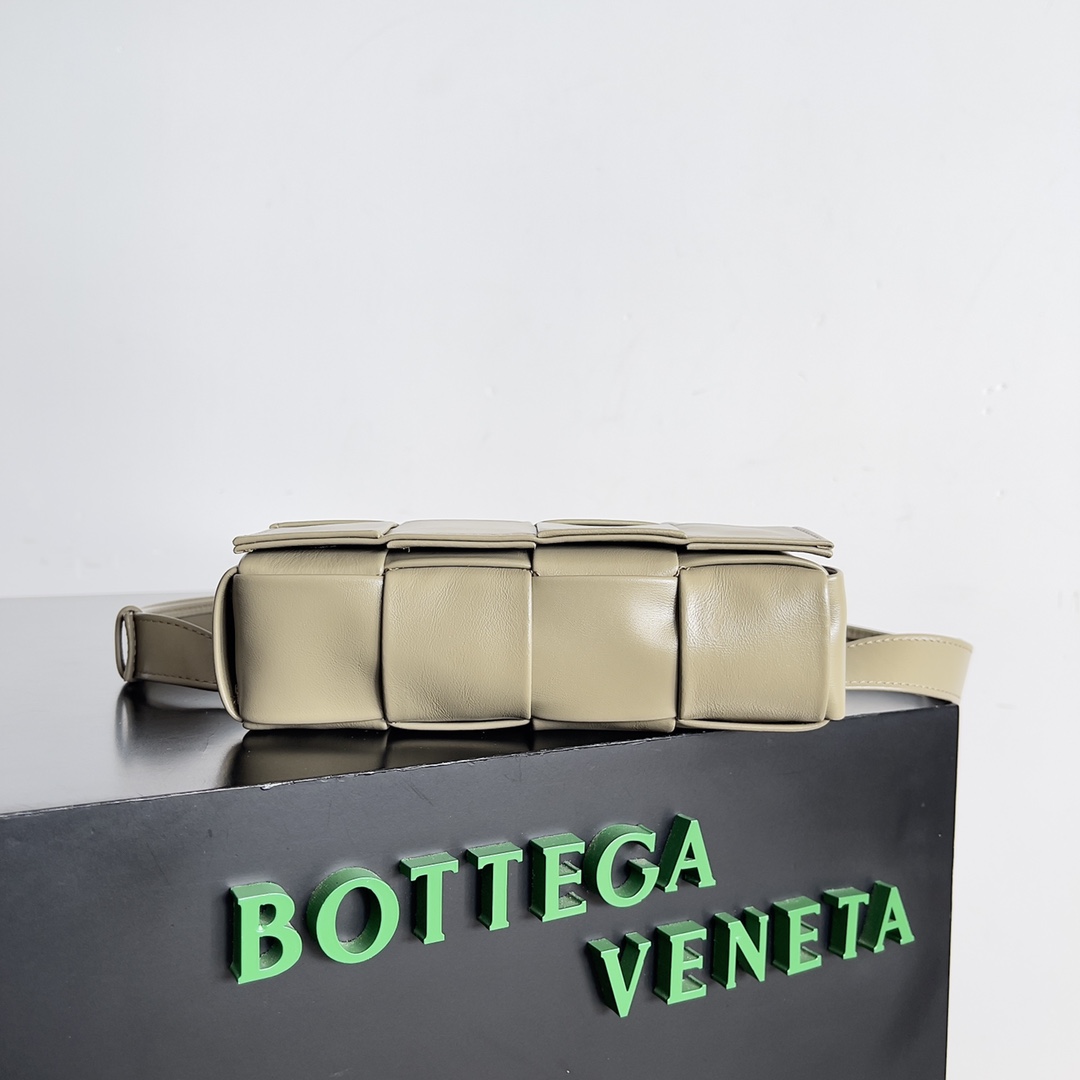 Bottega Veneta BV four compartment belt bag mini cassette taupe #651053