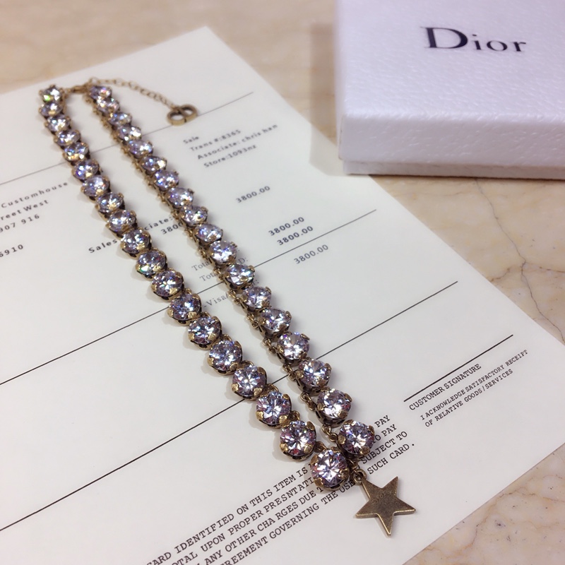 Dior necklace