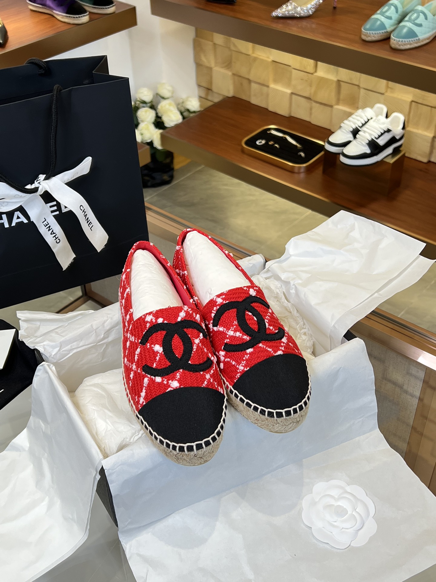 CHANEL fisherman shoes Chanel classic version of the original injection of rubber translucent rubber original color hemp sole