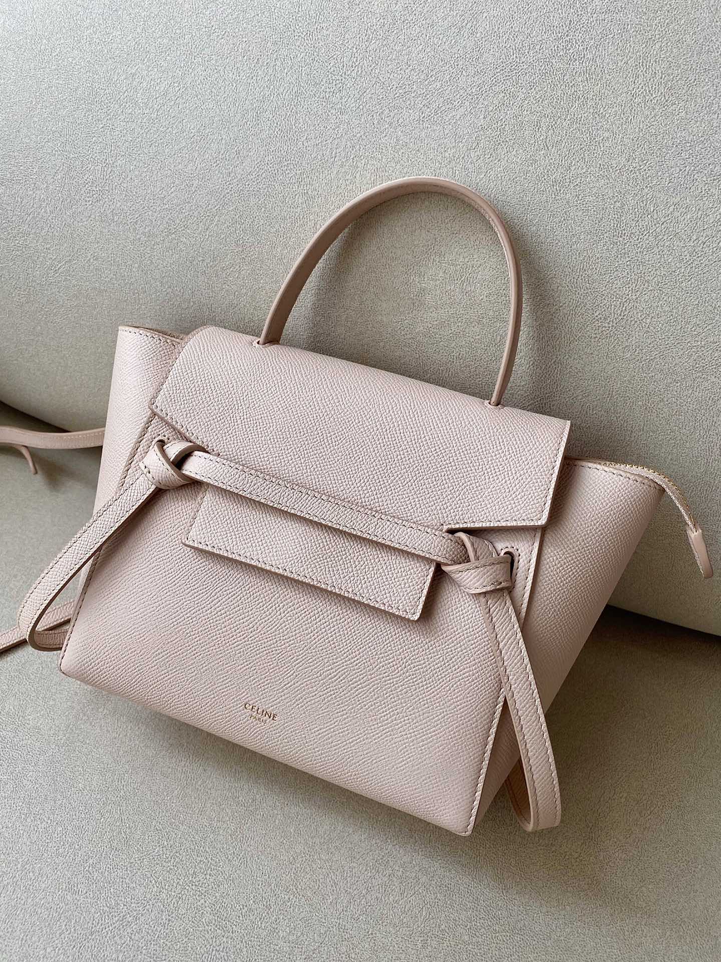 𝐂𝐞𝐥𝐢𝐧𝐞 Belt Bag Catfish Bag Small Grained Calfskin