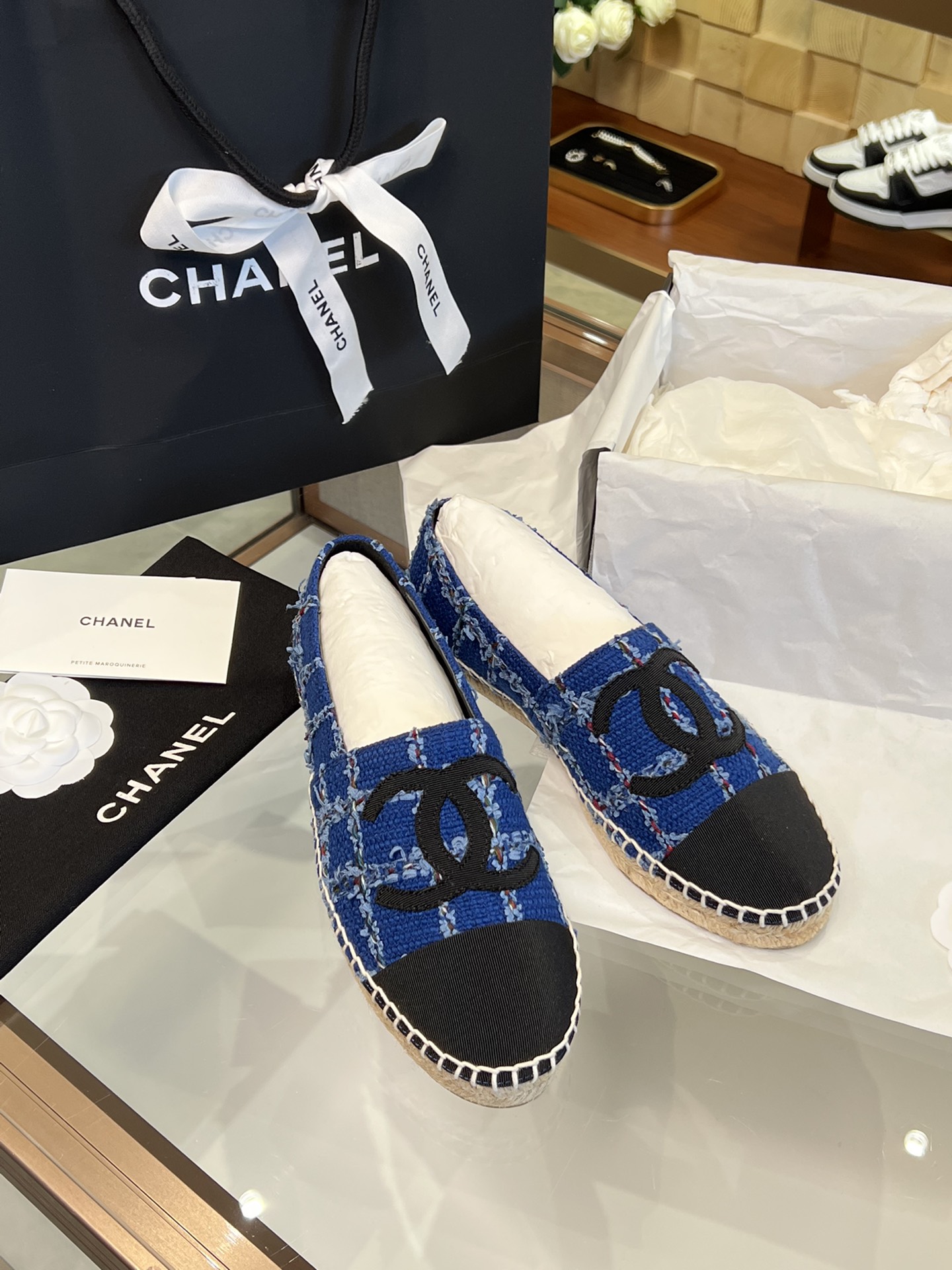 CHANEL fisherman shoes Chanel classic version of the original injection of rubber translucent rubber original color hemp sole