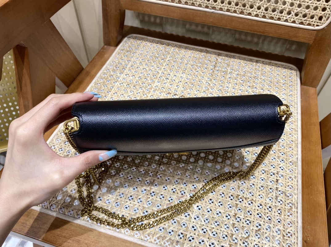 SAINT LAURENT ▪️𝑪𝒂𝒔𝒔𝒂𝒏𝒅𝒓𝒂 #532750 Original leather