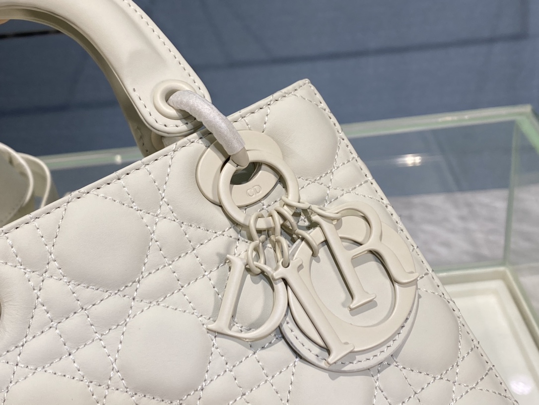 Lady Dior My  Four-compartment frosted