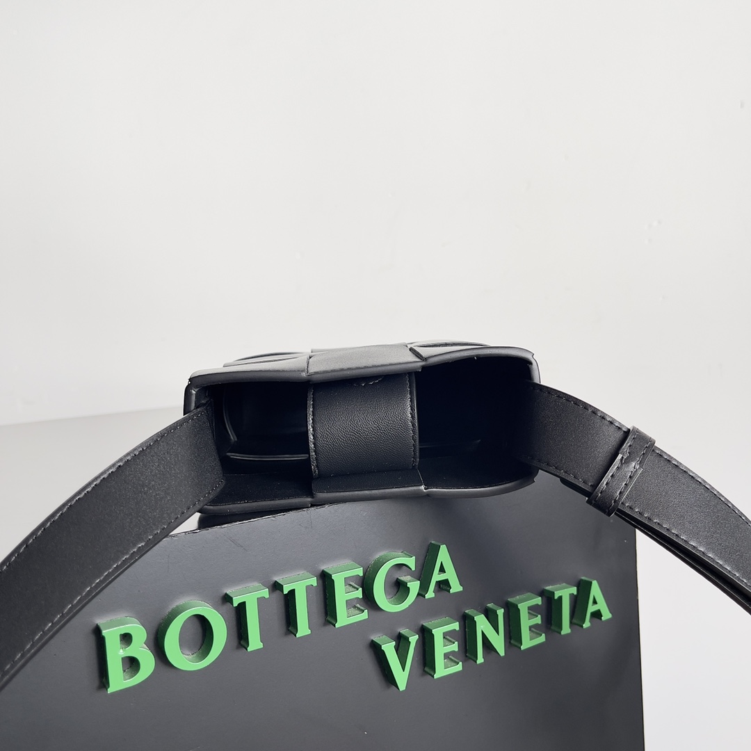 Bottega Veneta BV Mobile Phone Bag Black #729298