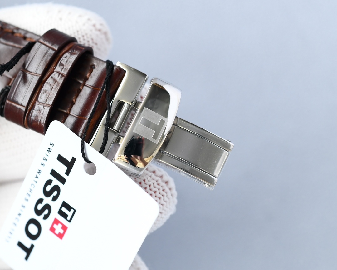 Tissot T065 series men's casual watch equipped with 2836 movement sapphire glass mirror