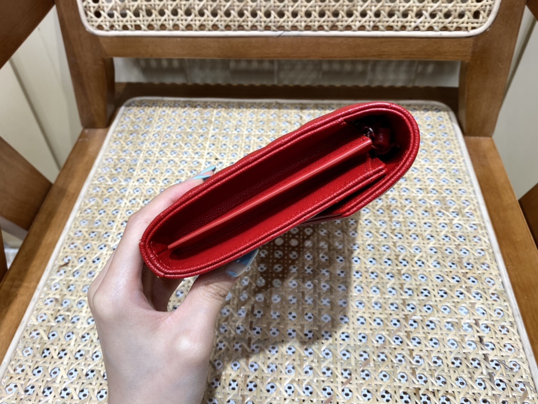 SAINT LAURENT 𝑴𝒐𝒏𝒐𝒈𝒓𝒂𝒎 𝑾𝒐𝒄  #377828