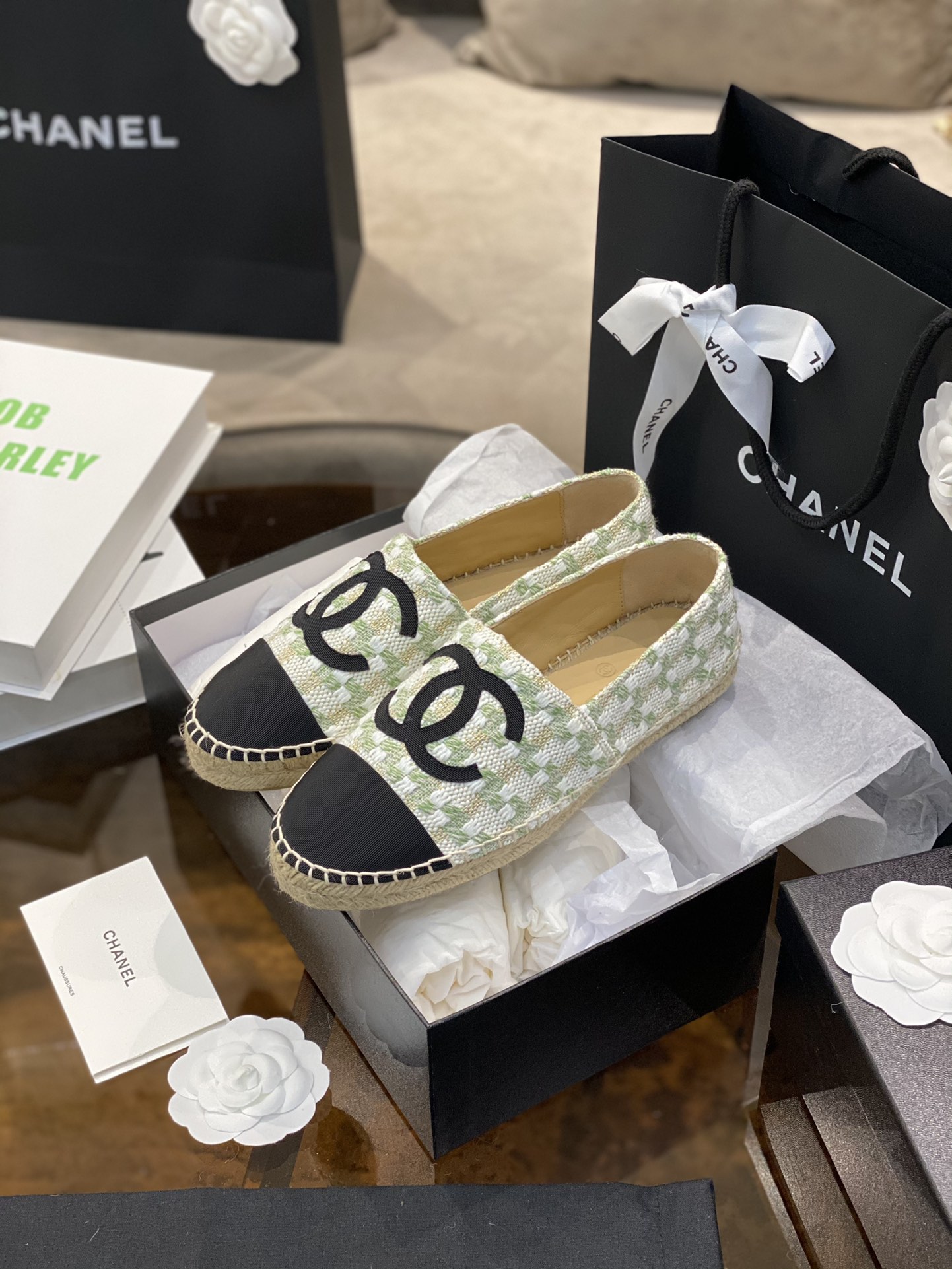 CHANEL fisherman shoes Chanel classic version of the original injection of rubber translucent rubber original color hemp sole