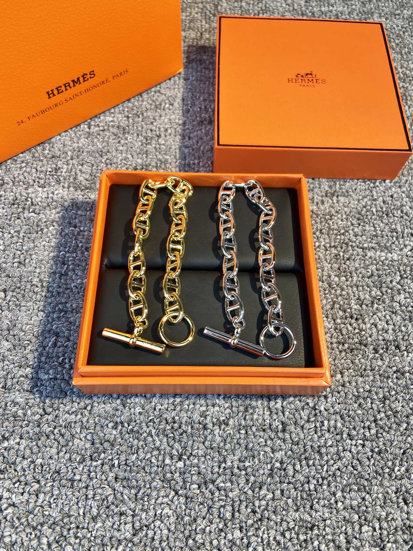 Hermes bracelet