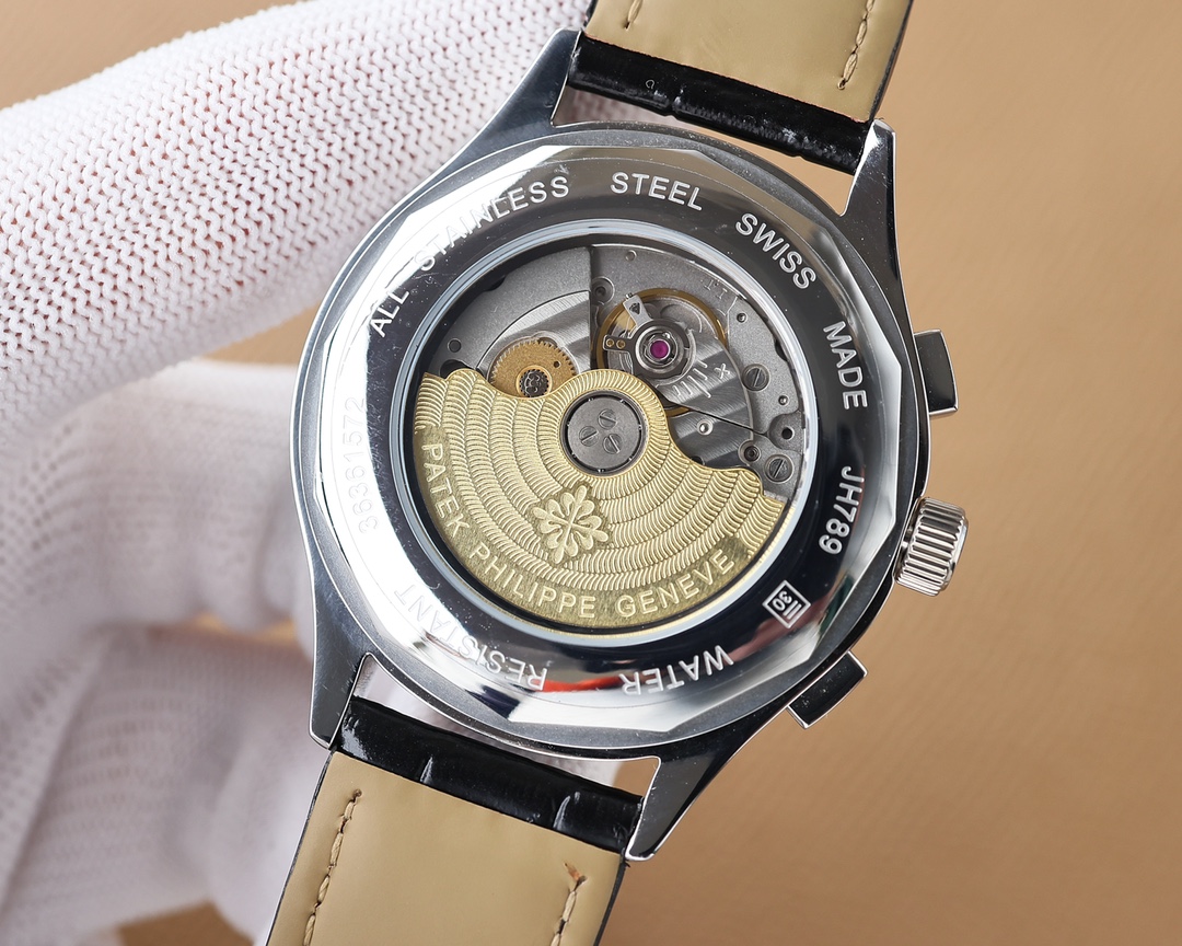 Patek Philippe has a unique dial