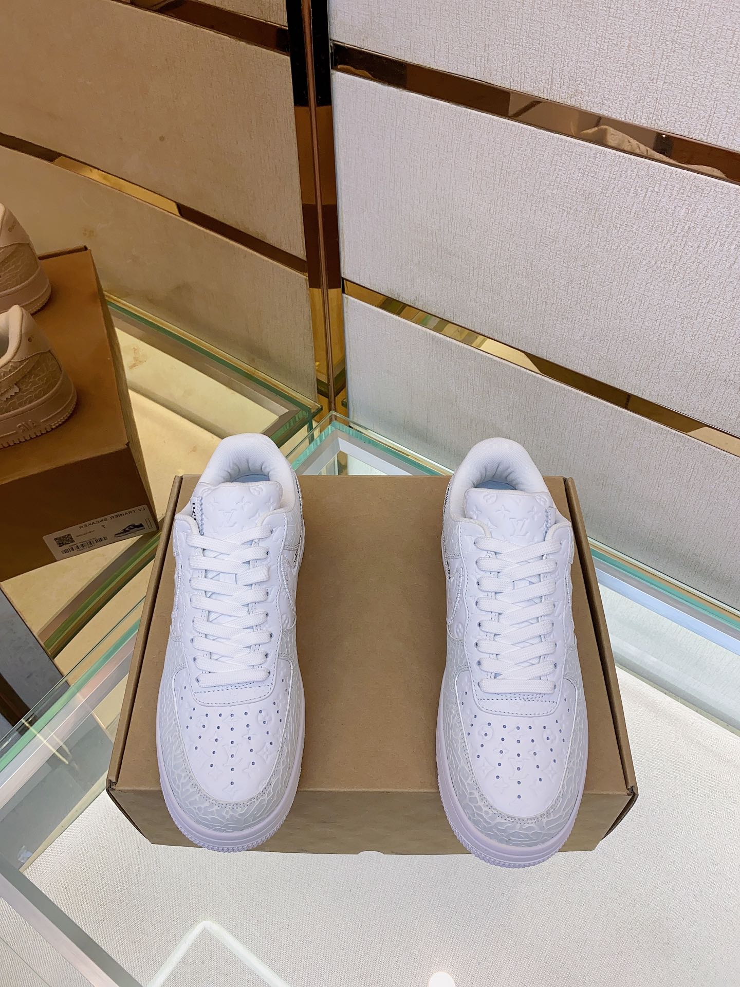 Louis Vuitton Nike joint 🆕Men's Abbesses sneakers