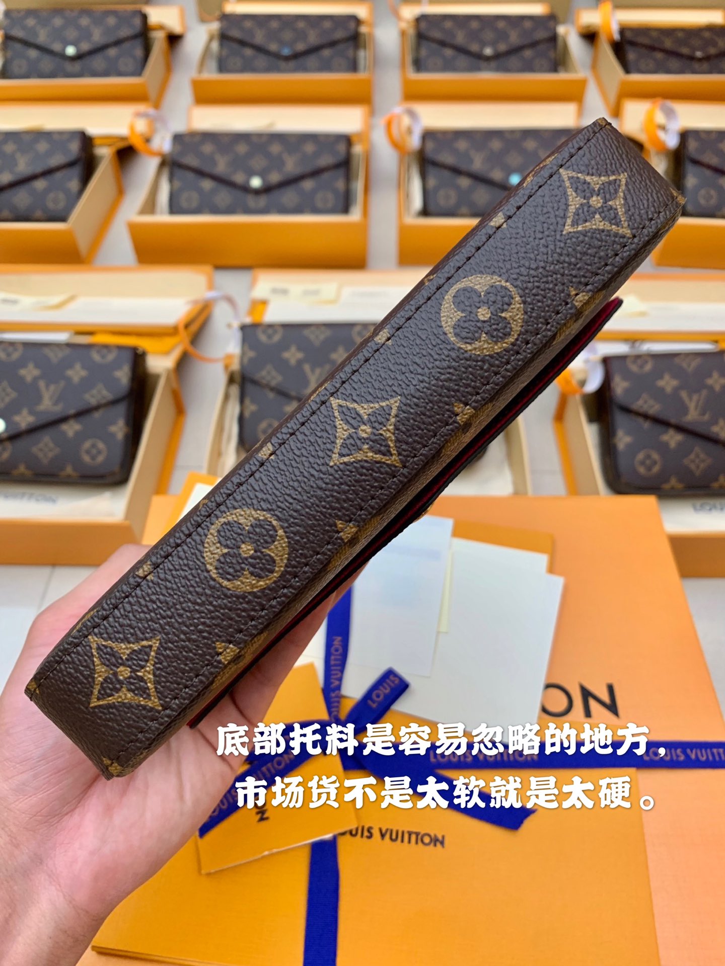 Louis Vuitton𝗣𝗢𝗖𝗛𝗘𝗧𝗧𝗘 M61276 3 in 1