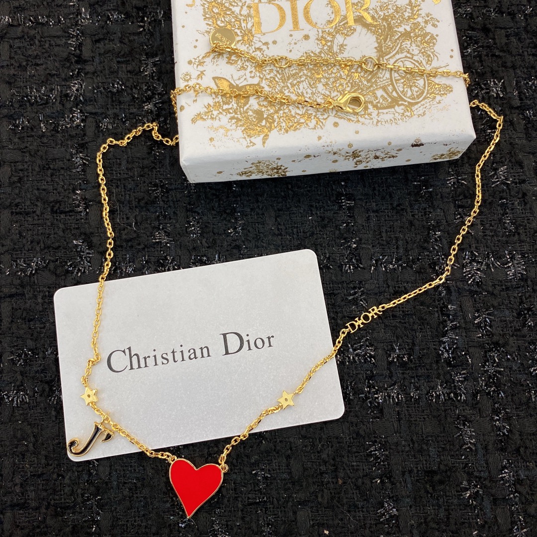 Dior necklace