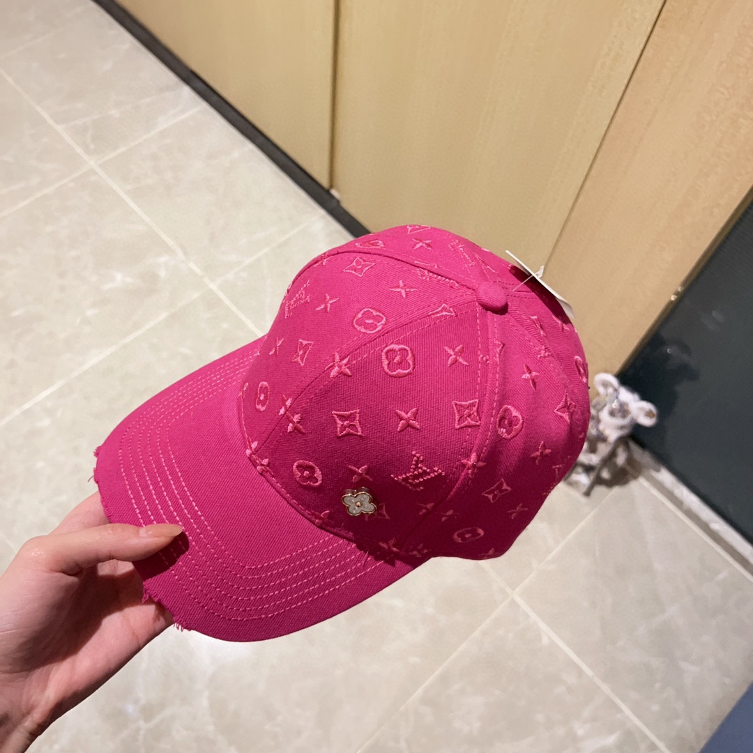 Louis Vuitton baseball cap
