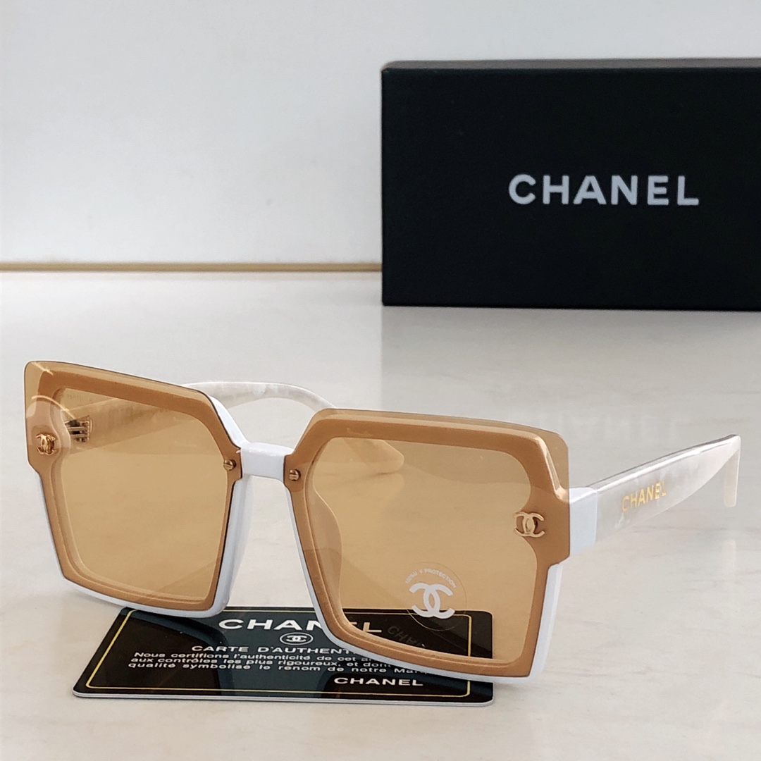 Chanel   CH7752