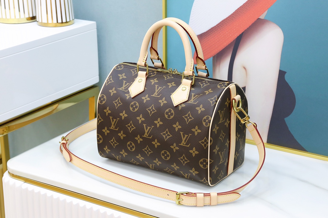Louis Vuitton 𝙎𝙋𝙀𝙀𝘿𝙔 M41113