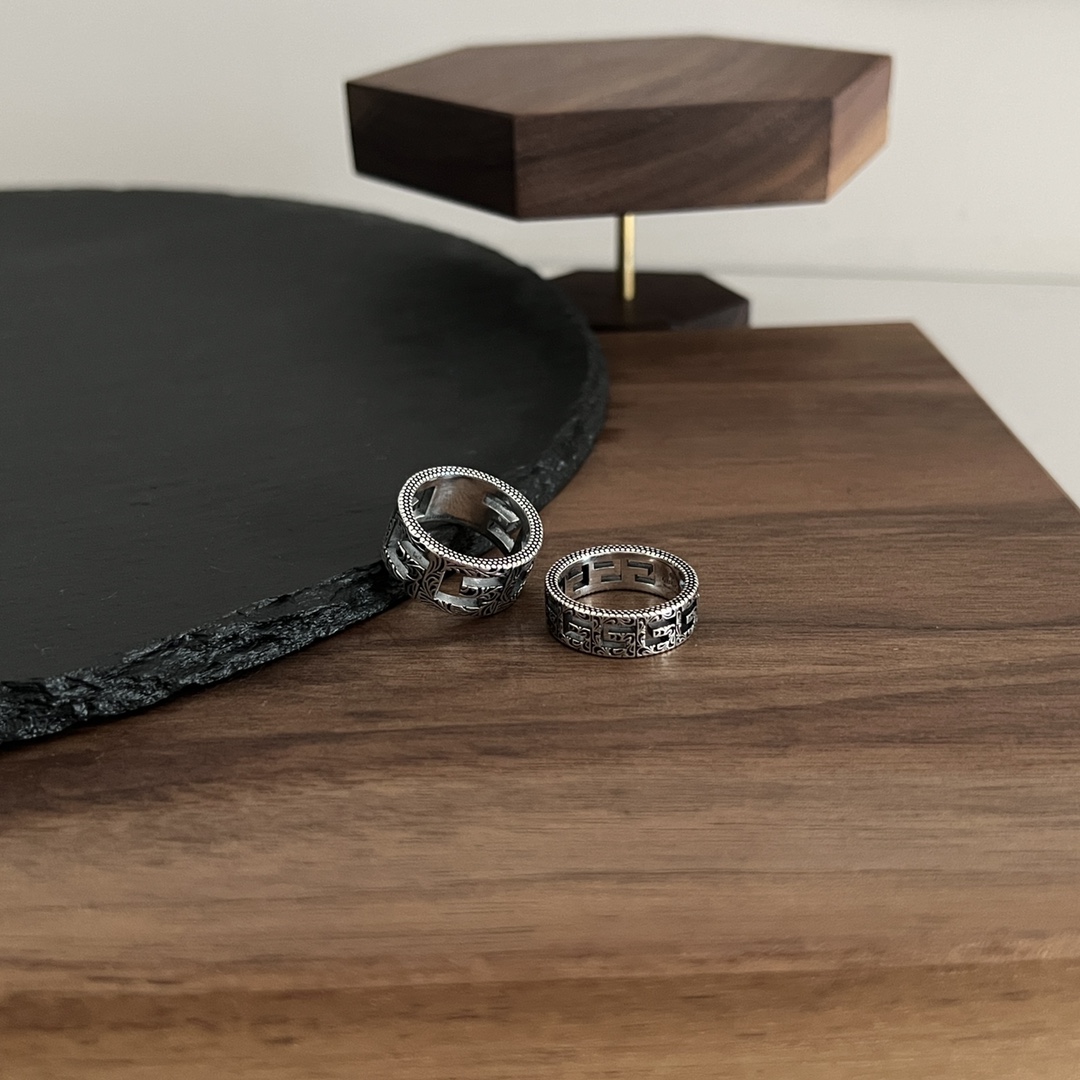 𝐆𝐮𝐜𝐜𝐢 925 Sterling Silver Square G Cutout Vintage Ring