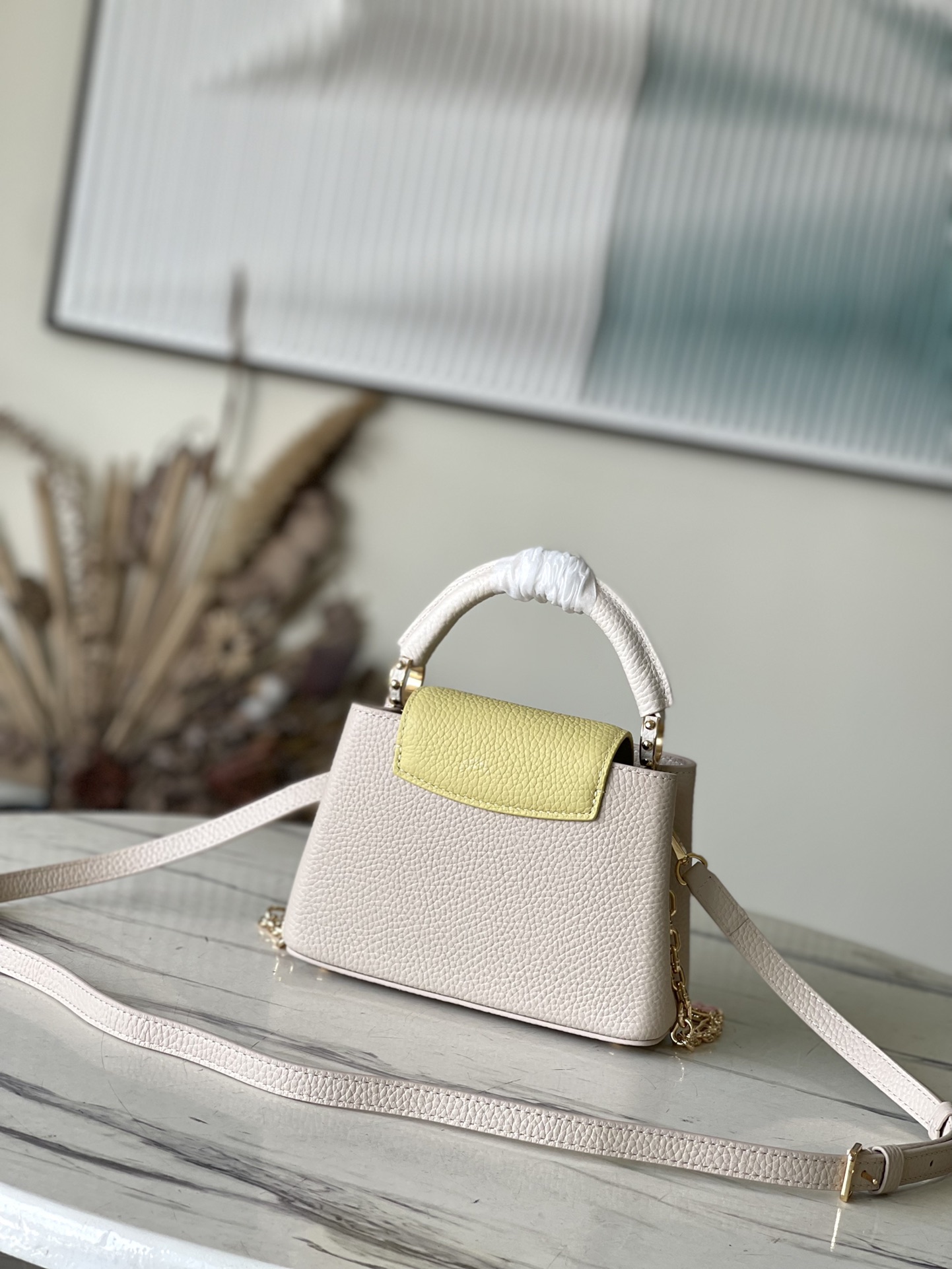 𝐋𝐎𝐔𝐈𝐒 𝐕𝐔𝐈𝐓𝐓𝐎𝐍 M20845 Yellow Colorblock Enamel Flower Chain