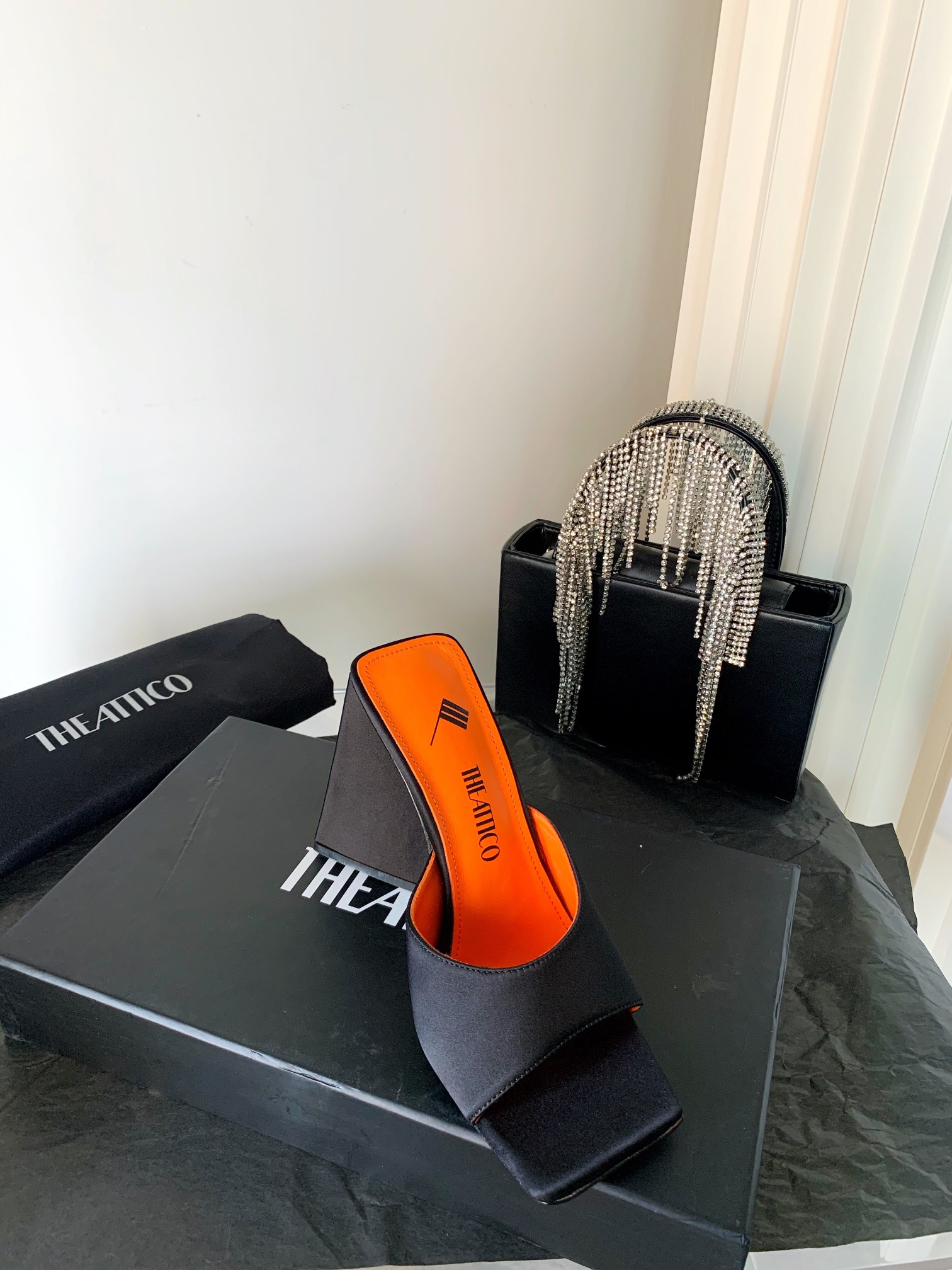 THE ATTICO | 𝟐𝟎𝟐𝟏/𝐒𝐒 𝐧𝐞𝐰 The attico triangle heel sandals lined with sheepskin leather genuine leather outsole