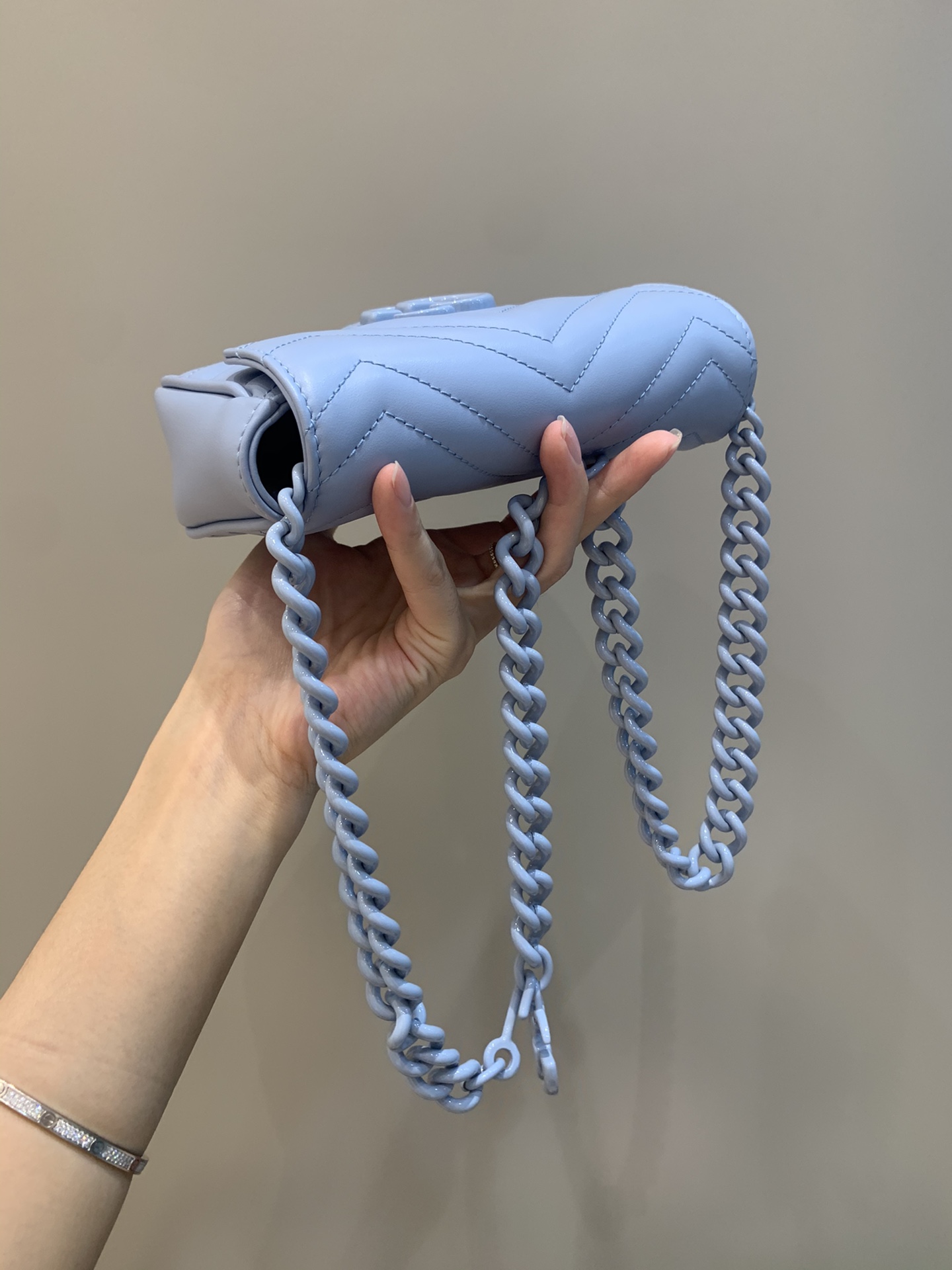 GUCCI 𝙈𝙖𝙧𝙢𝙤𝙣𝙩  #699757