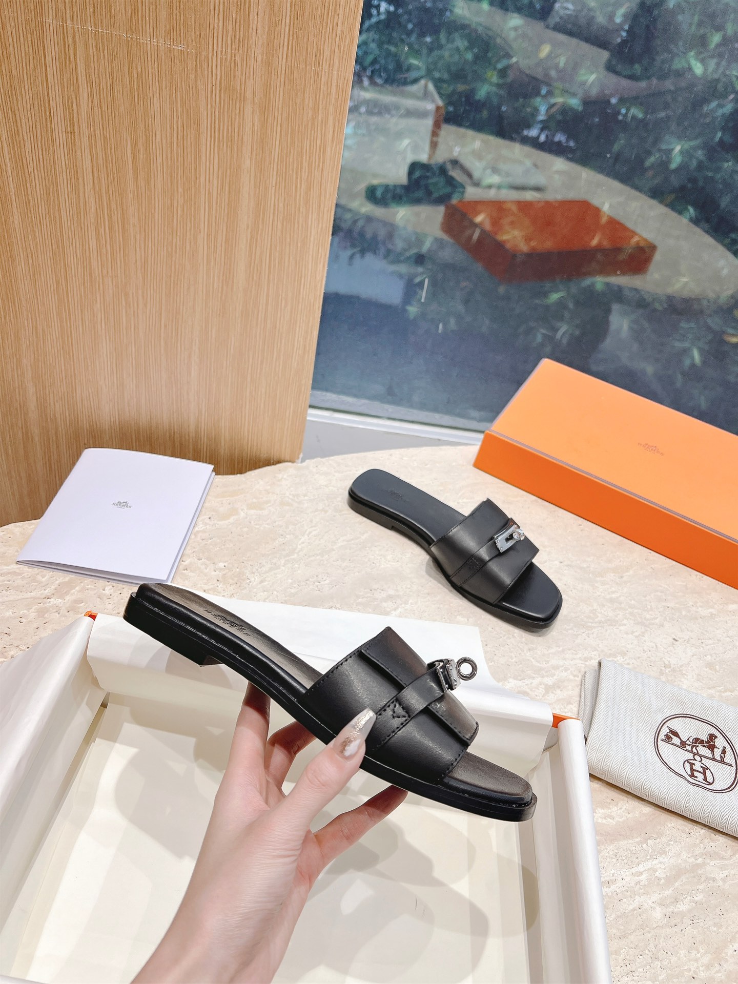 Hermes pure steel kelly lock slippers