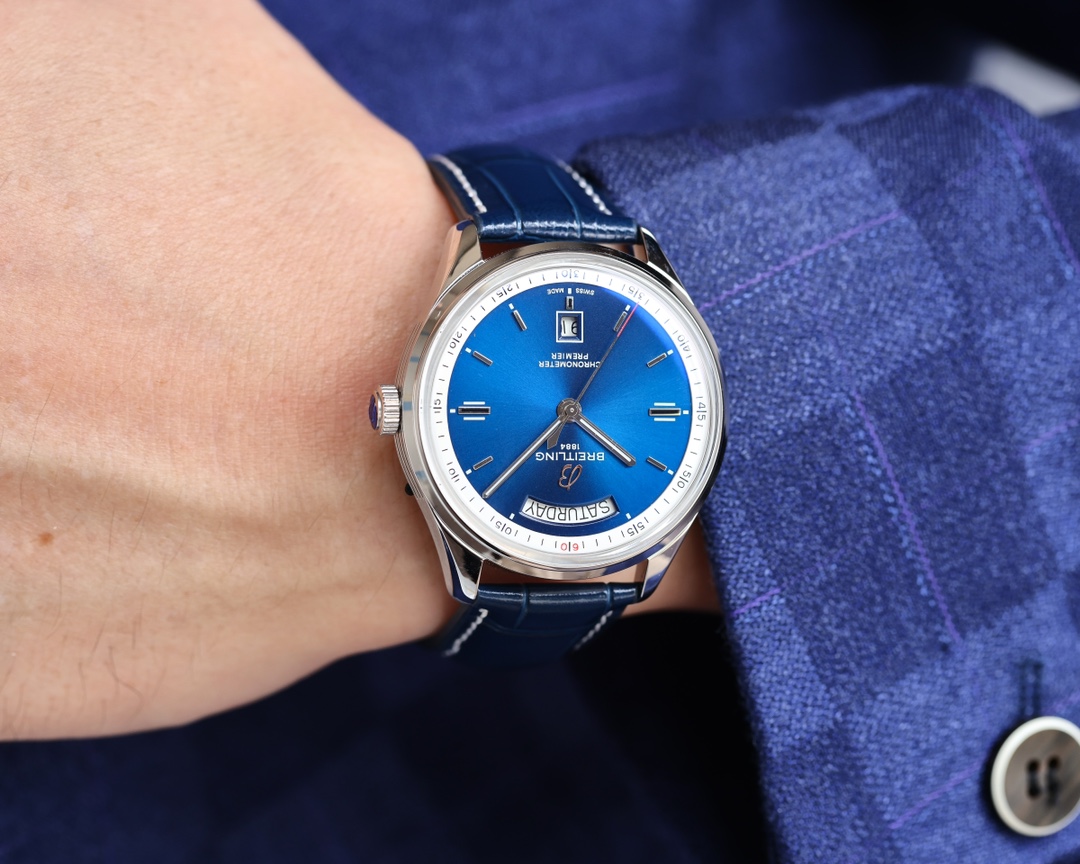 Breitling - Avenger Automatic Mechanical Arch Bridge Reinforced Glass