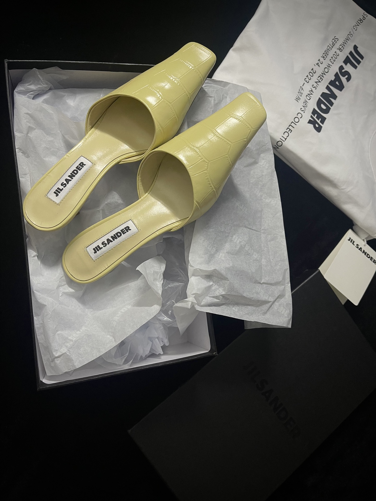 𝐉𝐢𝐥 𝐬𝐚𝐧𝐝𝐞𝐫｜𝟐𝟎𝟐𝟑/𝐒𝐒 𝐧𝐞𝐰 𝐀𝐖 fashionable slippers