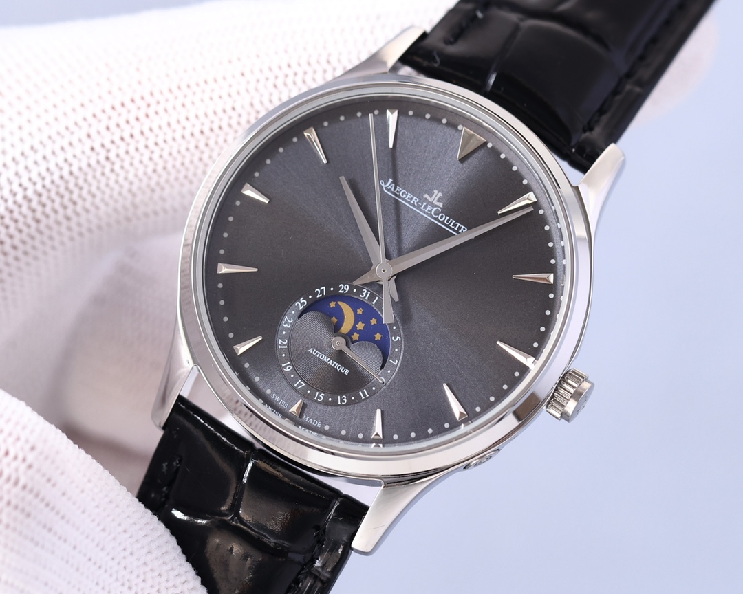 Jaeger-LeCoultre Master Ultra-thin Moonphase