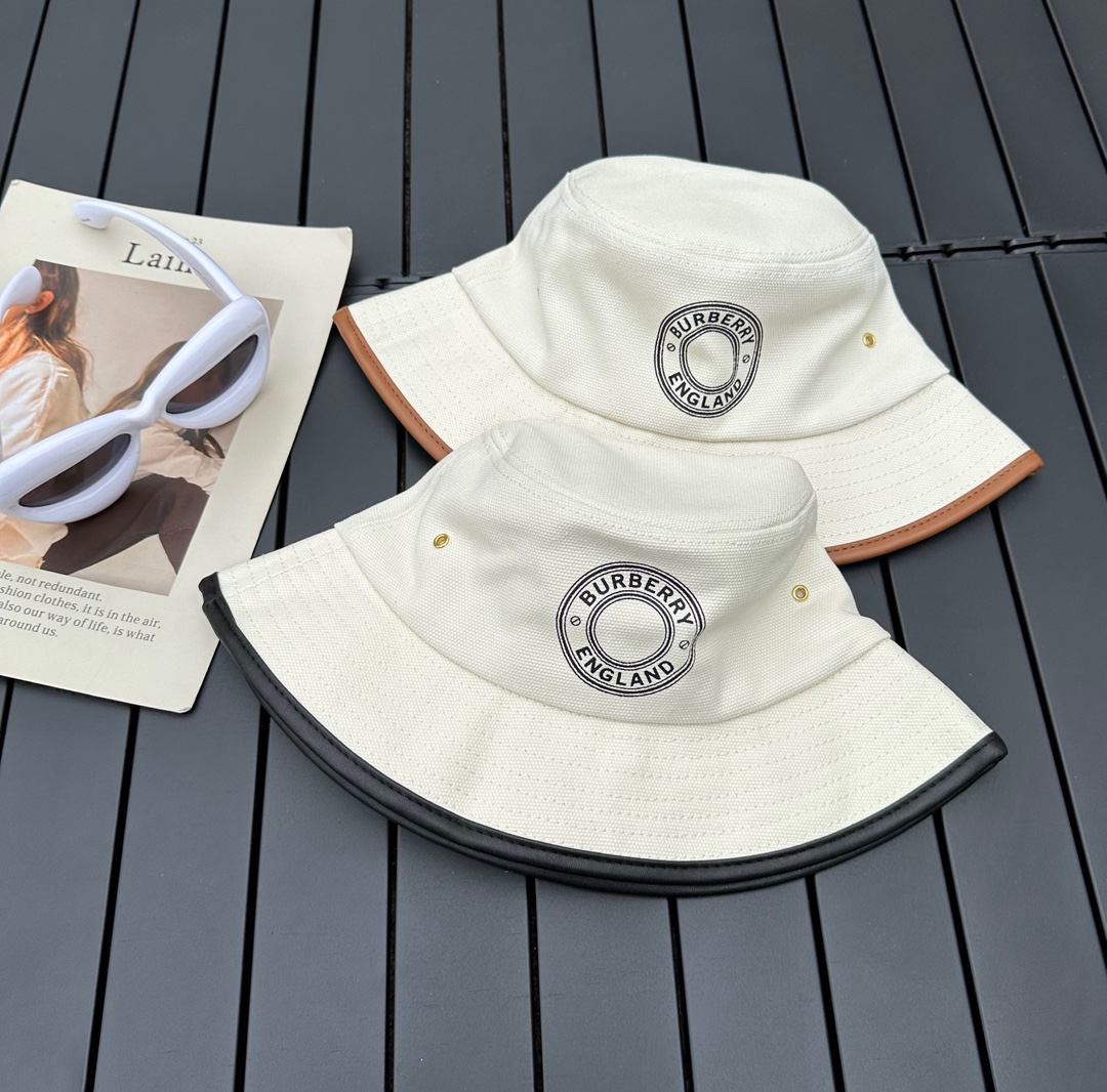 Burberry 2023 bucket hat