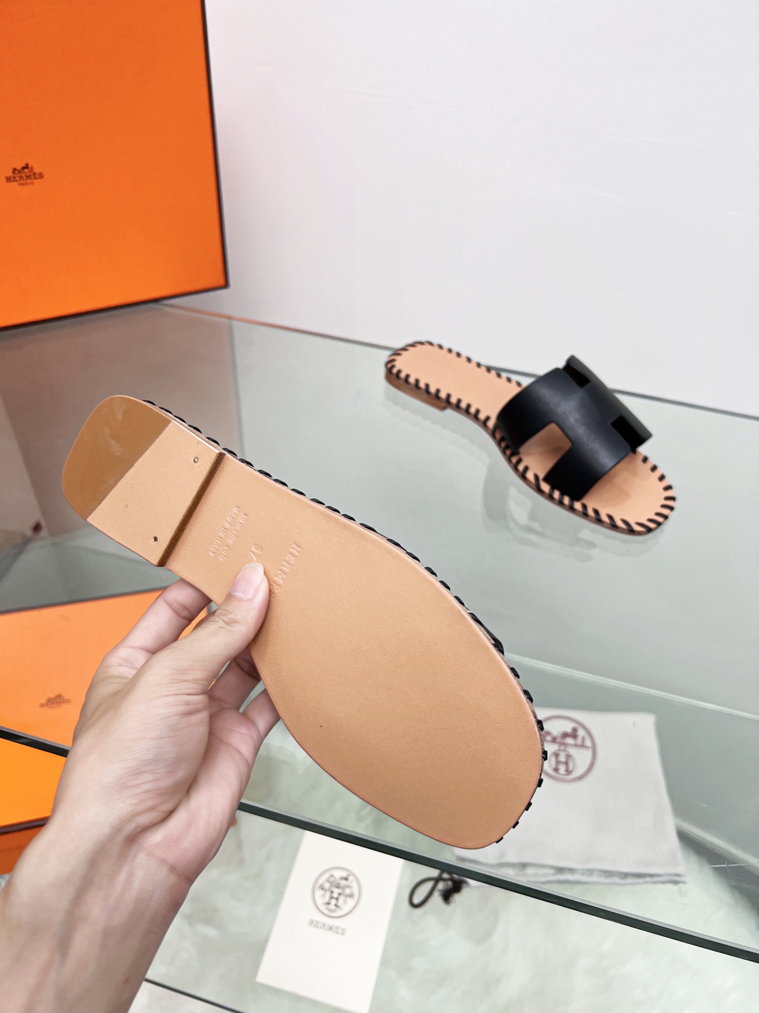 Hermes early spring new slippers