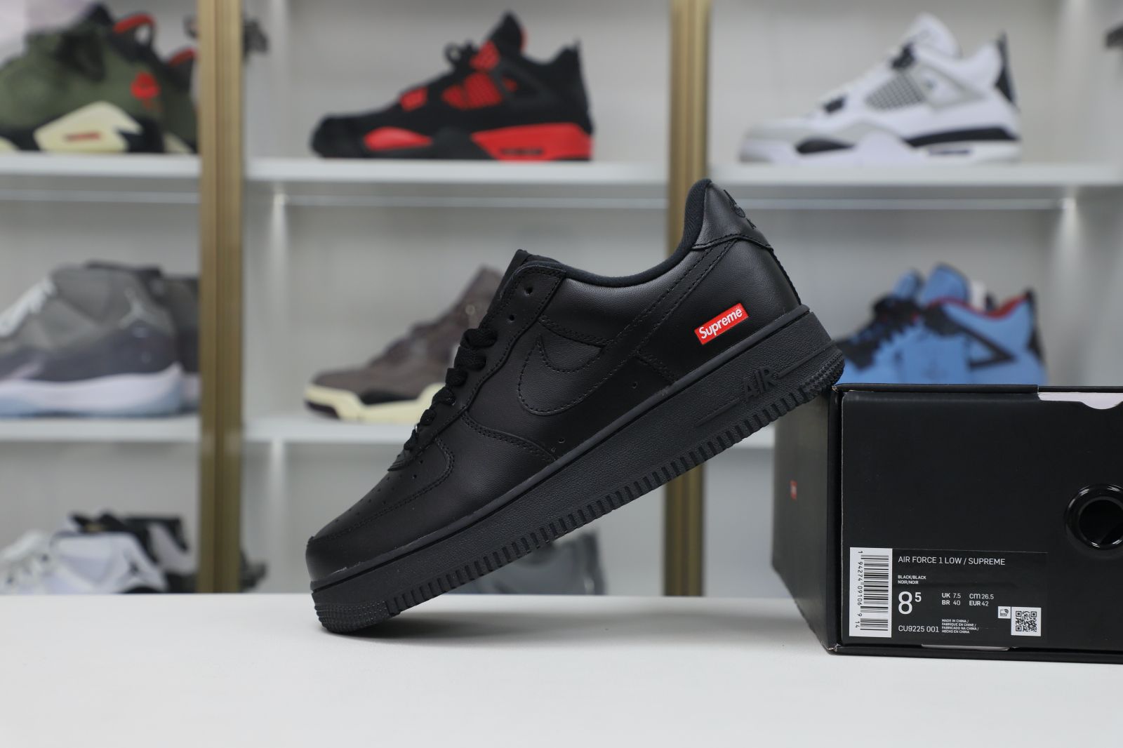 Supreme Nike Air Force 1 Low box logo