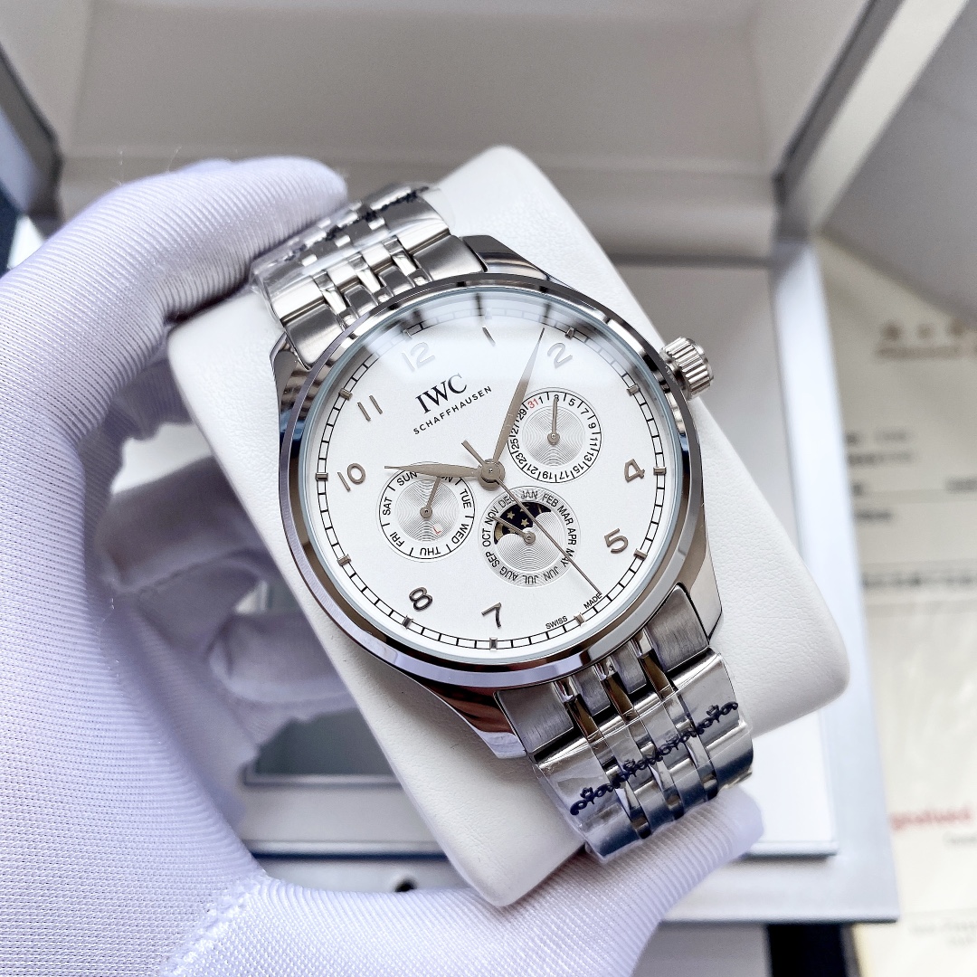 IWC- Portuguese Collection, Model:IW344202 Built-in automatic mechanical movement