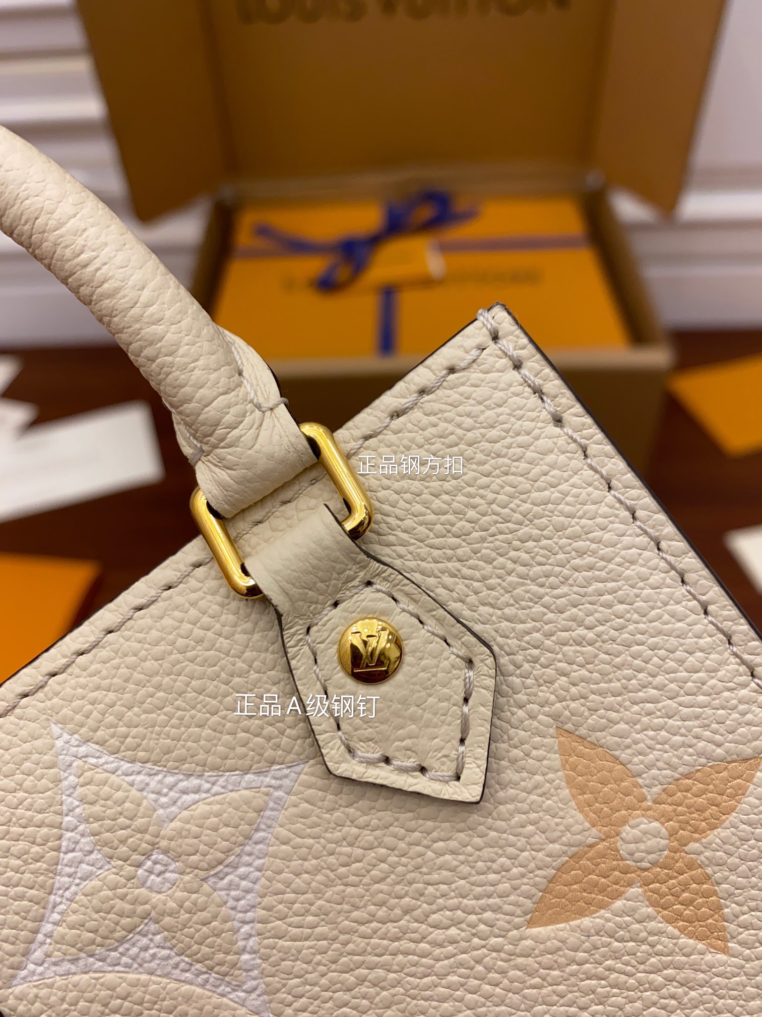 Louis Vuitton M80449 leather is genuine OEM Italian A-grade leather