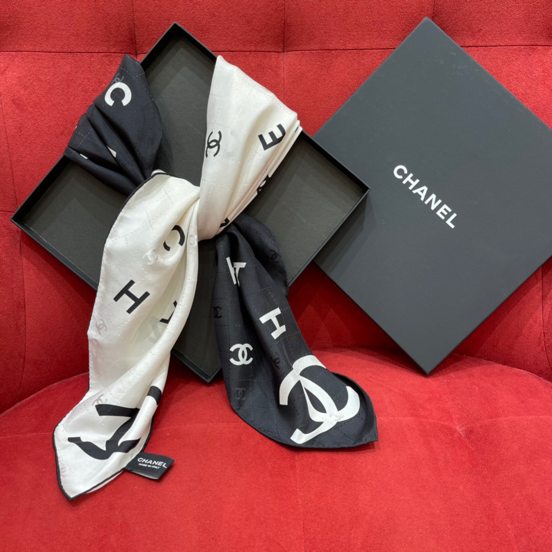 𝐂𝐡𝐚𝐧𝐞𝐥 100% silk