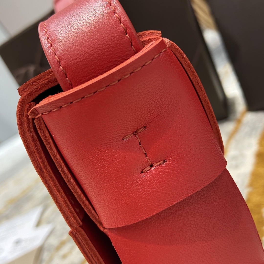 Bottega Veneta  𝘾𝘼𝙎𝙎𝙀𝙏𝙏𝙀 #578004