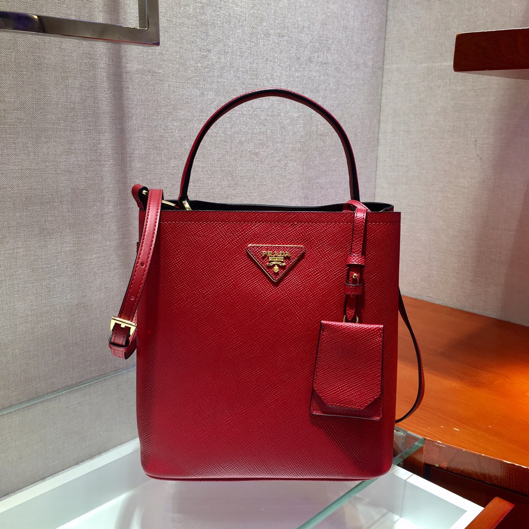 𝐏𝐑𝐀𝐃𝐀 Double handbag 1BA212