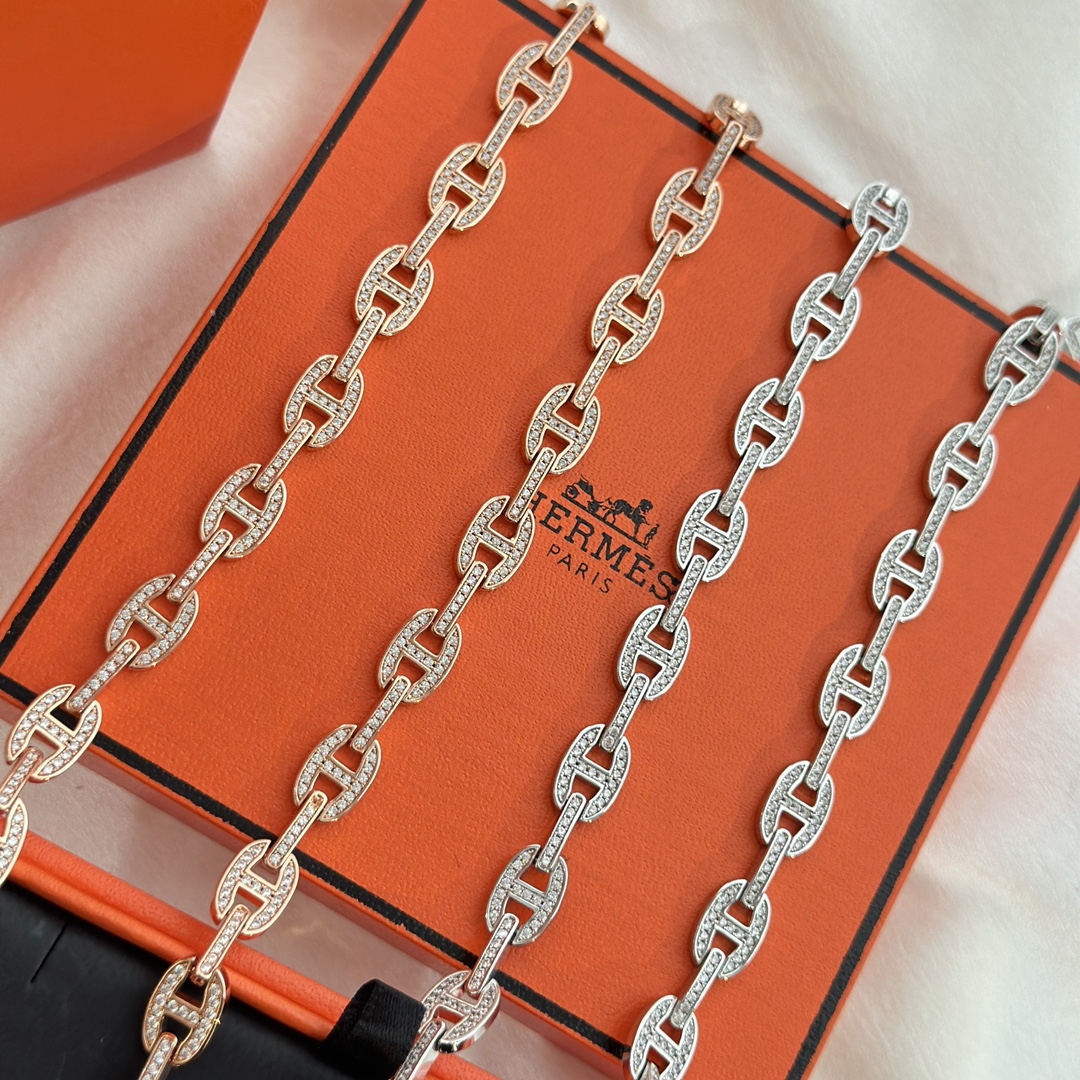 Hermes necklace