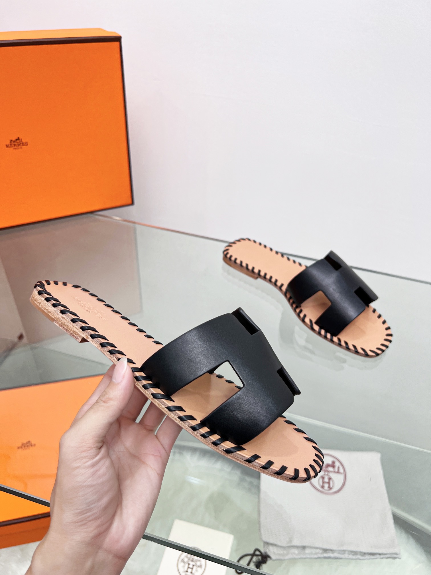 Hermes early spring new slippers