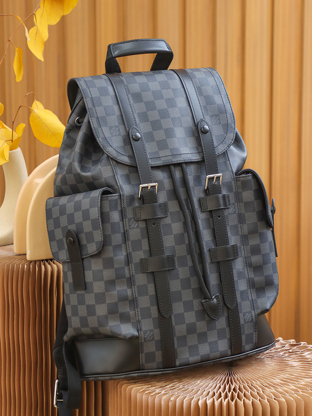 Louis Vuitton 𝐂𝐇𝐑𝐈𝐒𝐓𝐎𝐏𝐇𝐄𝐑 Backpack N41379