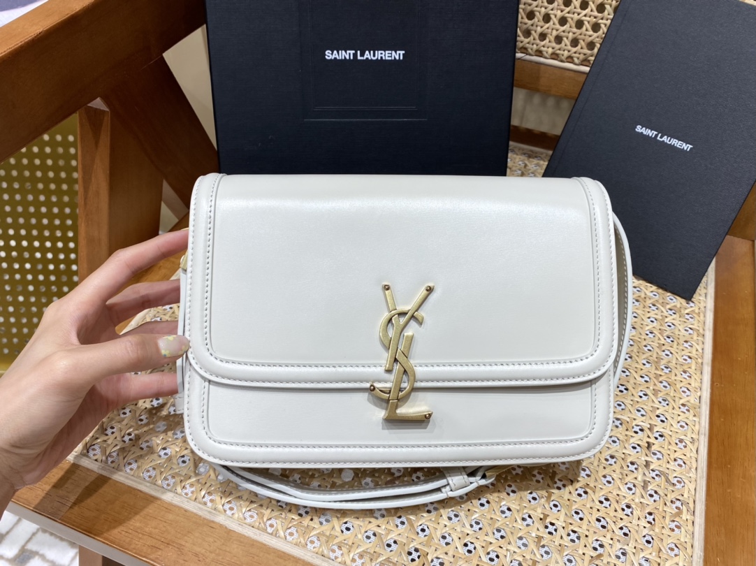 SAINT LAURENT 𝑺𝑶𝑳𝑭𝑬𝑹𝑰𝑵𝑶 𝑩𝑶𝑿 🎐.「Vintage White」#634305