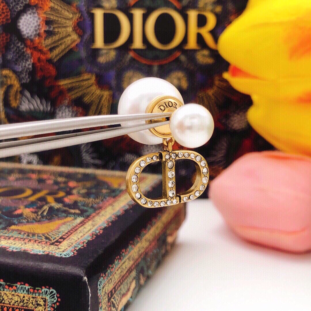 Dior earrings