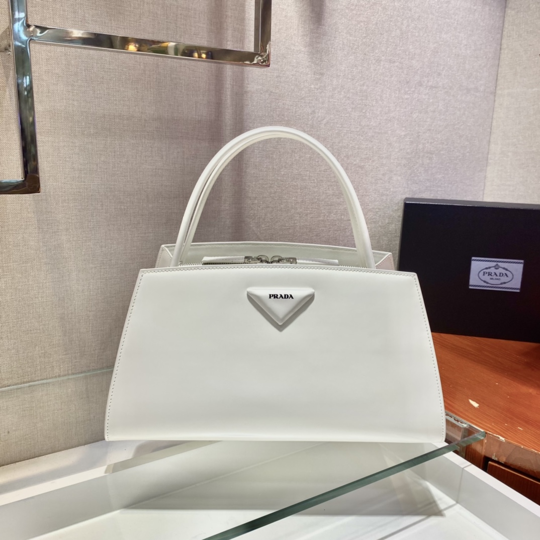 𝐏𝐑𝐀𝐃𝐀 New 1BA327