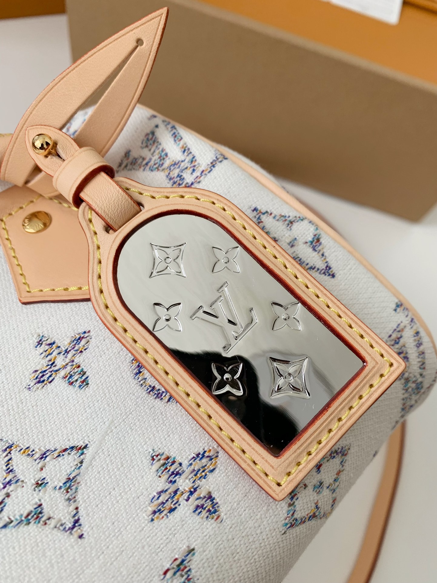 Louis Vuitton Speedy Bandouli ère 20 M24709 Size：20.5*13.5*12cm