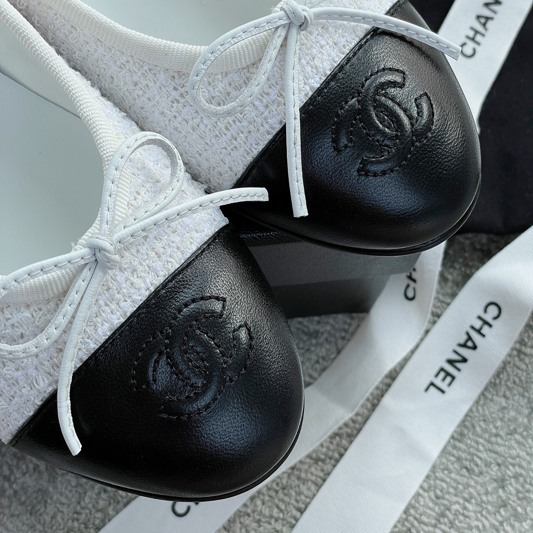 CHANEL classic ballet shoes the version is very positive classic models do not have to worry about the version