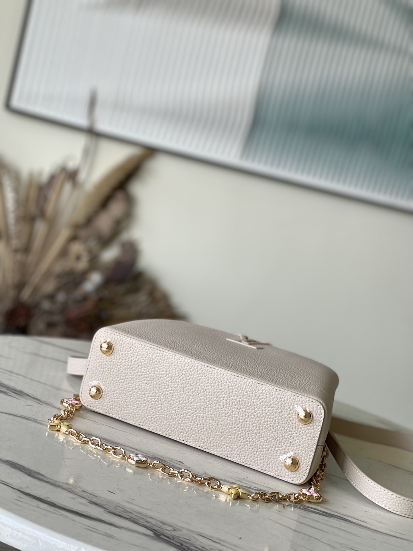 𝐋𝐎𝐔𝐈𝐒 𝐕𝐔𝐈𝐓𝐓𝐎𝐍 M20845 Yellow Colorblock Enamel Flower Chain