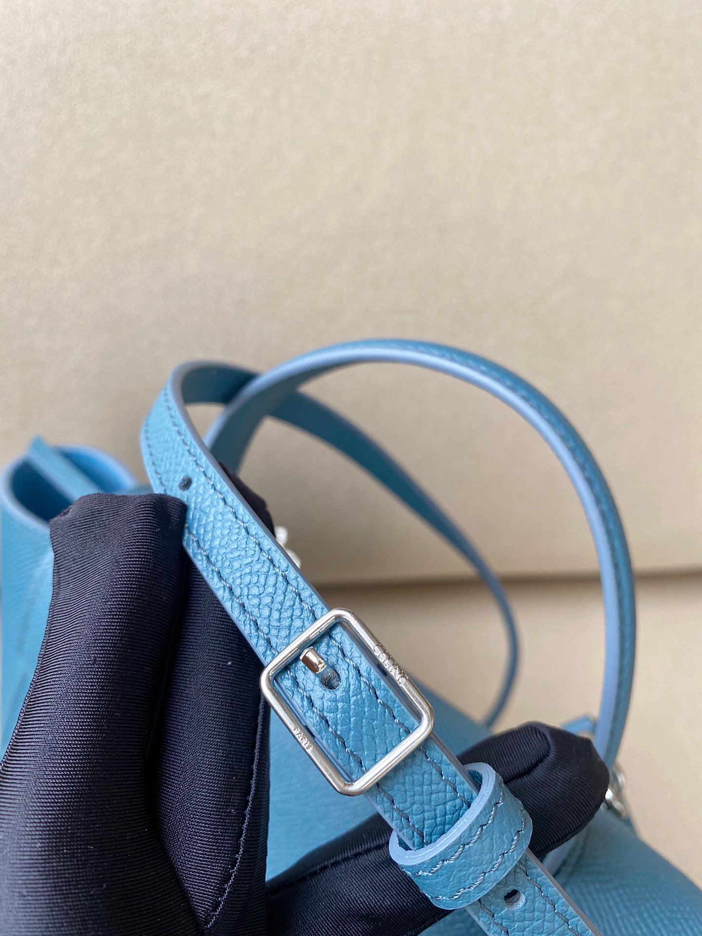 𝐂𝐞𝐥𝐢𝐧𝐞 Belt Bag Catfish Bag Small Grained Calfskin
