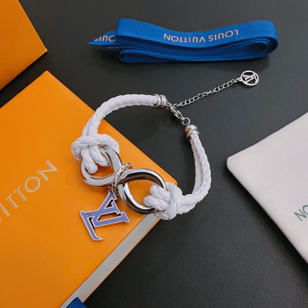 Louis Vuitton cowhide cord bracelet, same style as the couple
