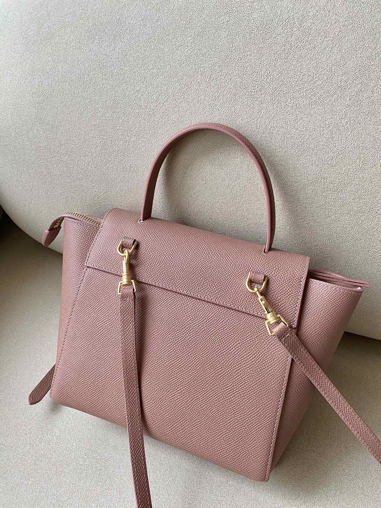 𝐂𝐞𝐥𝐢𝐧𝐞 Belt Bag Catfish Bag Small Grained Calfskin