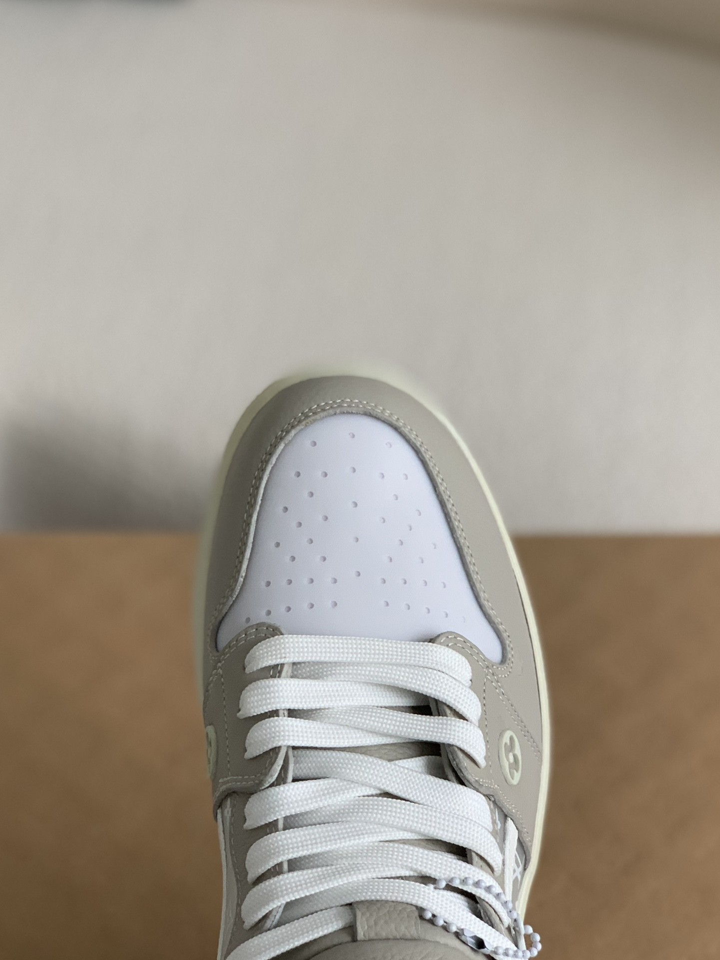 Louis Vuitton x Nike Air Jorda 1 High AJ1 Sneakers