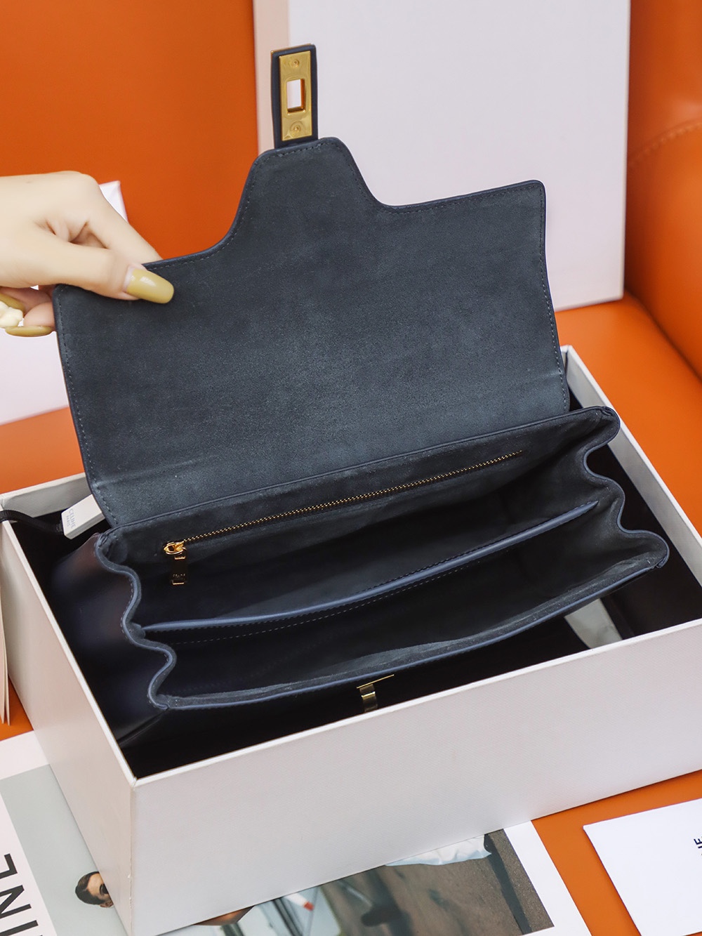 𝐂𝐞𝐥𝐢𝐧𝐞   𝐓𝐄𝐄𝐍 𝐒𝐎𝐅𝐓 𝟭𝟲 #196853